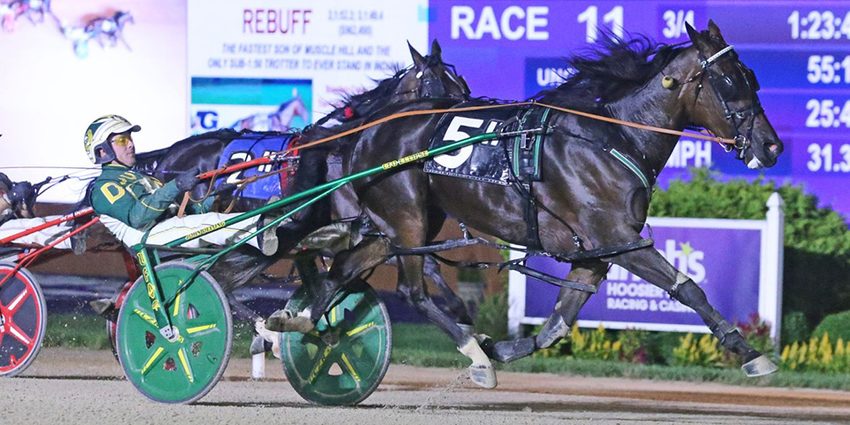 There it is! Whoomp ready to hit the road for Breeders Crown